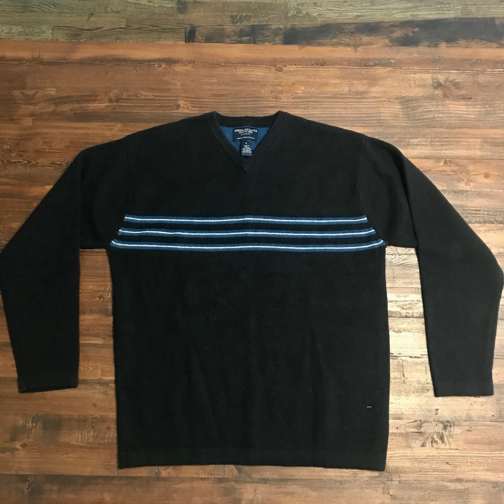 American Eagle Outfitters Men's Sweater